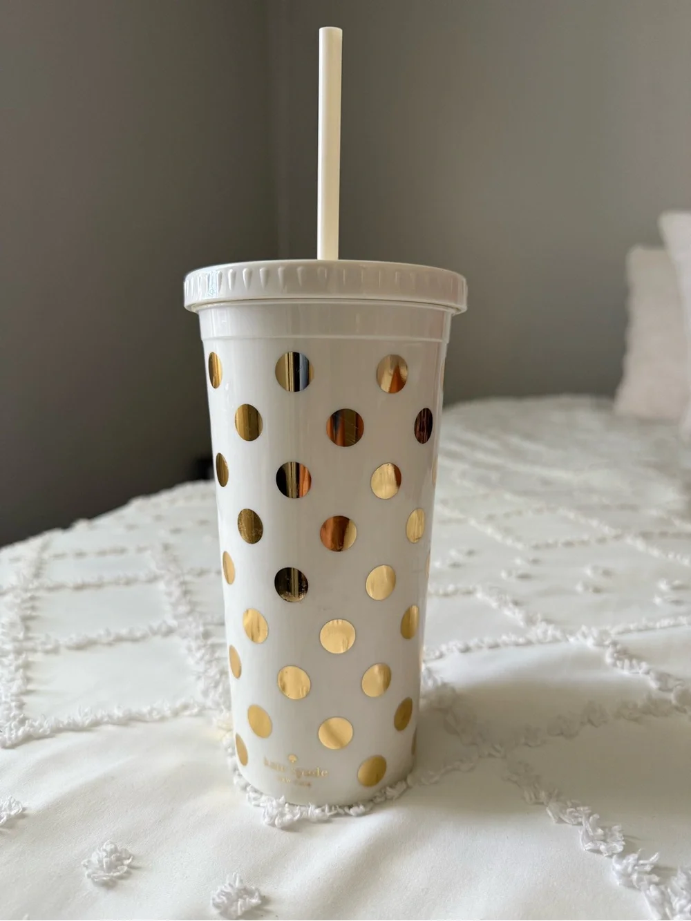 kate spade White and Gold Polka Dot Tumbler with Straw